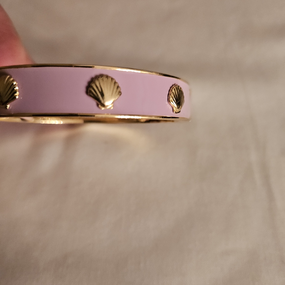 Talbots Gold and Lavender Color  Shell Bracelet - Picture 2 of 8